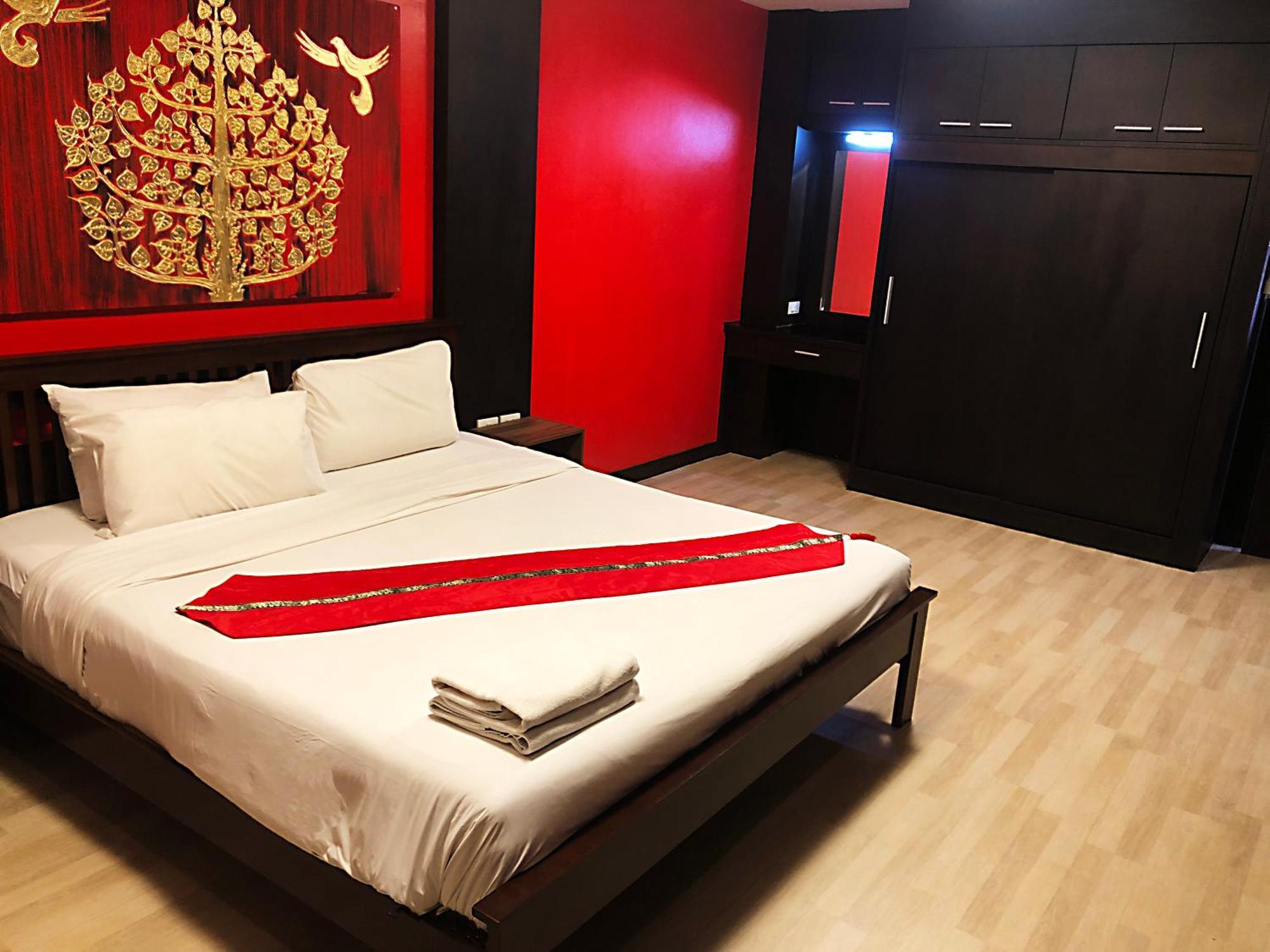 פאטאיה Zip Hotel & Restaurant מראה חיצוני תמונה